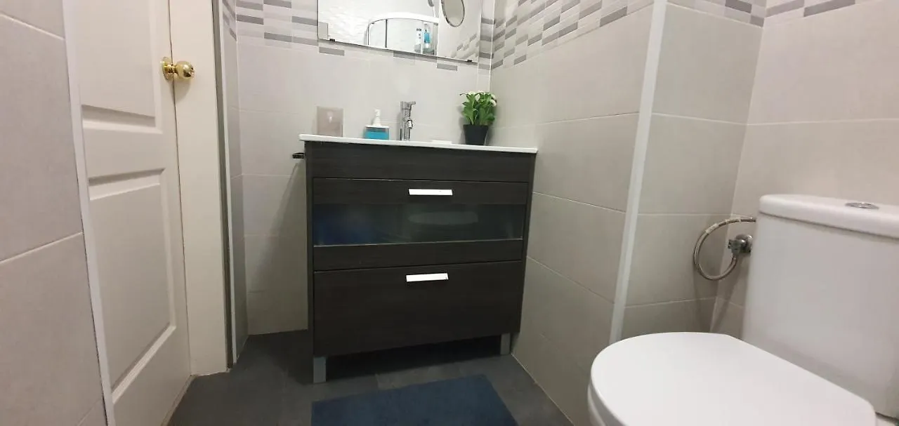 Apartaments B O D Collblanc L'Hospitalet de Llobregat 0*,