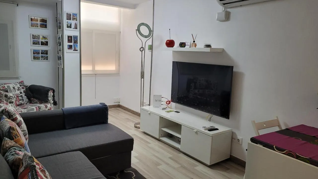 Apartment Apartaments B O D Collblanc L'Hospitalet de Llobregat