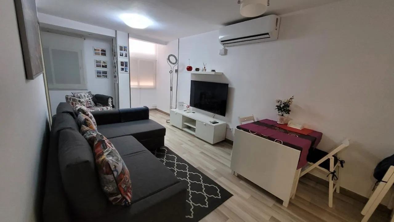 Apartment Apartaments B O D Collblanc L'Hospitalet de Llobregat Spain